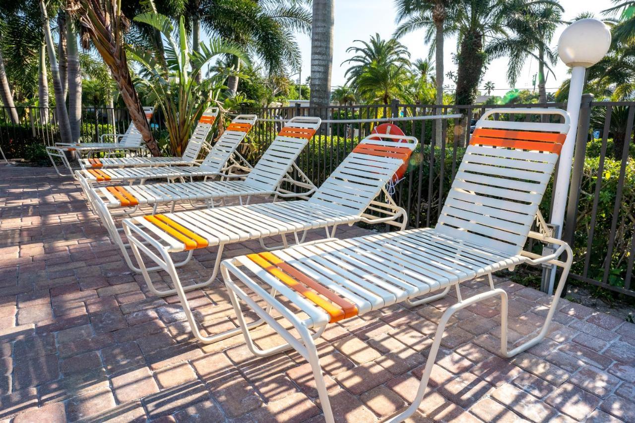 The Capri At Siesta Hotel Siesta Key Eksteriør billede